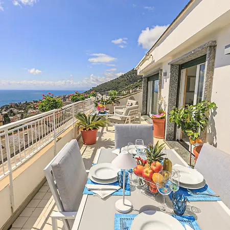 Carpediem Dream House ג'נובה