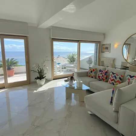 Carpediem Dream House * Génova